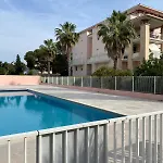 Large T4 With Pool Terrace And On Foot
