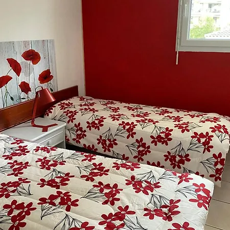 Large T4 With Pool Terrace And On Foot * Fréjus